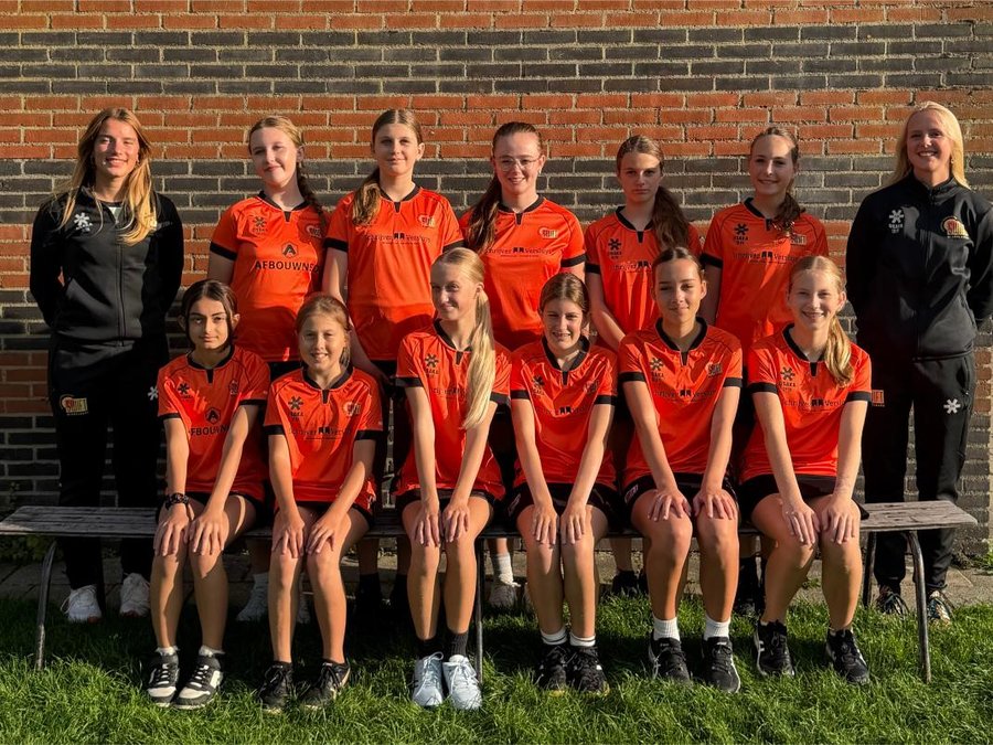 Teamfoto Swift (M) J2