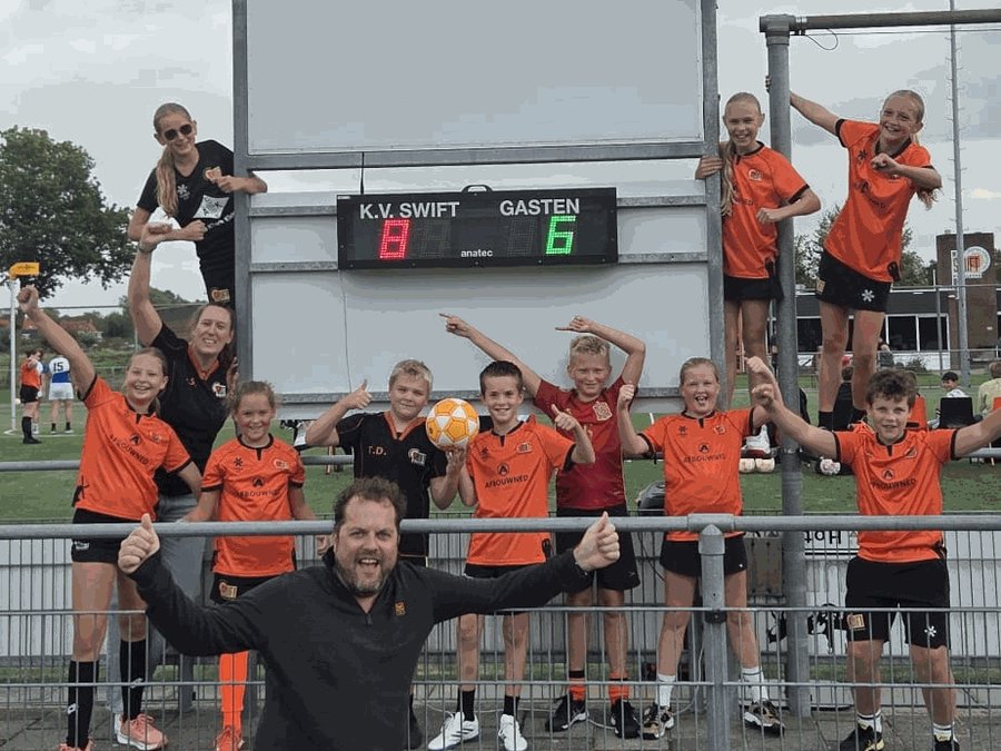Teamfoto Swift (M) J4